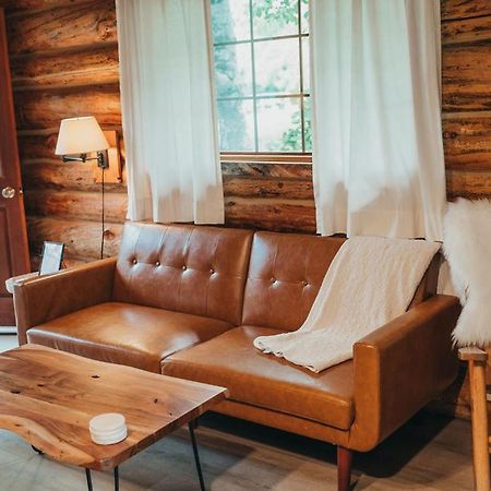 Wilder And Pine Riverside Cabins Stevenson Buitenkant foto